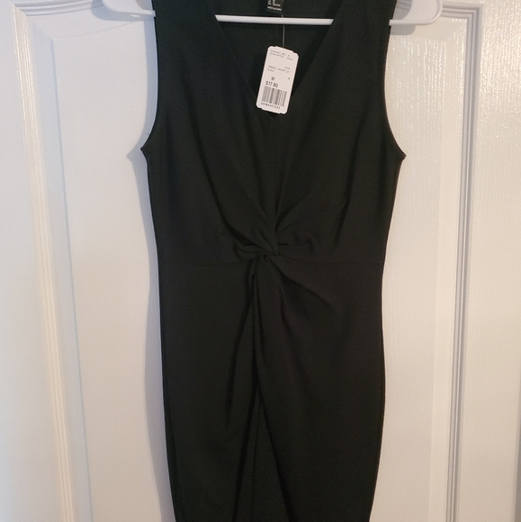 Cocktail dress size Med new with tags - Picture 2 of 2